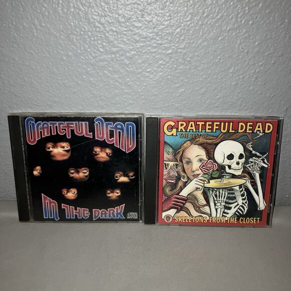 Cd Used Grateful Dead In The Dark / Skeletons From The Closet Bundle See Pics - Picture 1 of 6